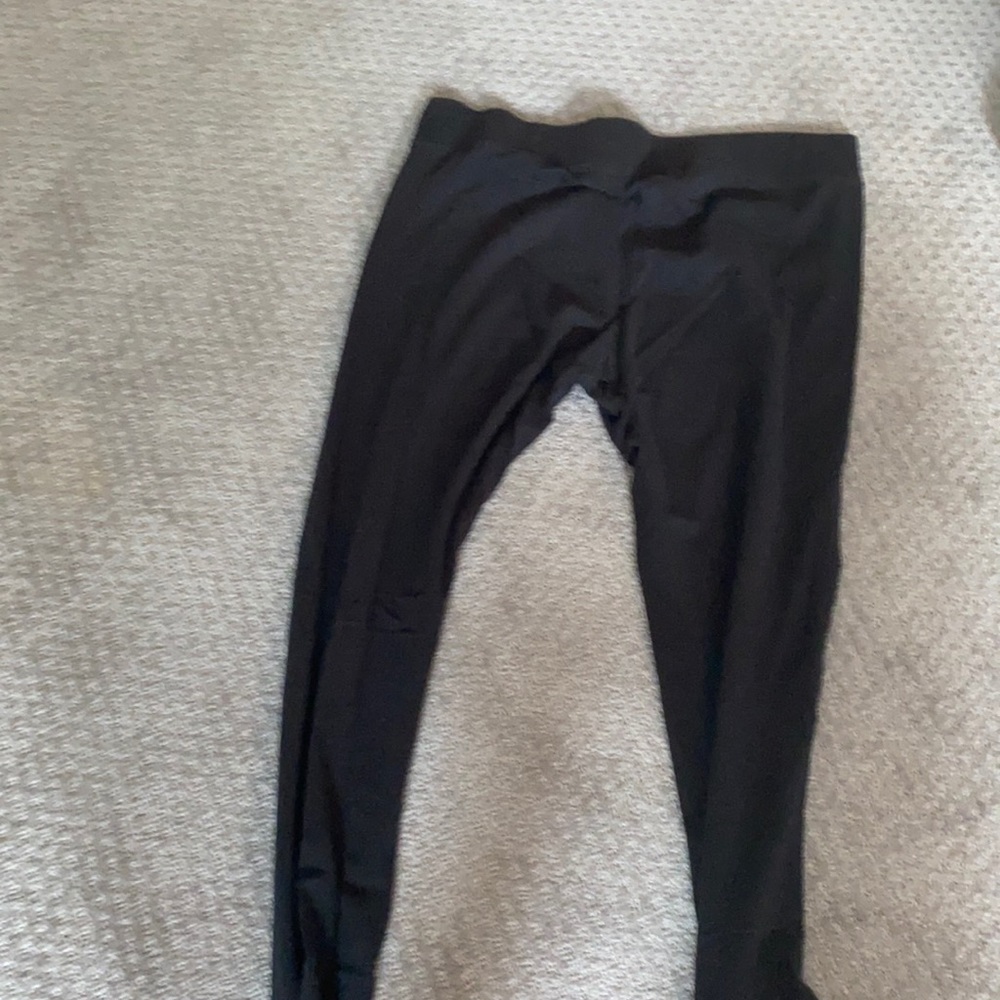 Black Aeropostale cotton leggings